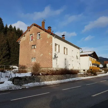 A 2 Pas Du Lac Apartment *